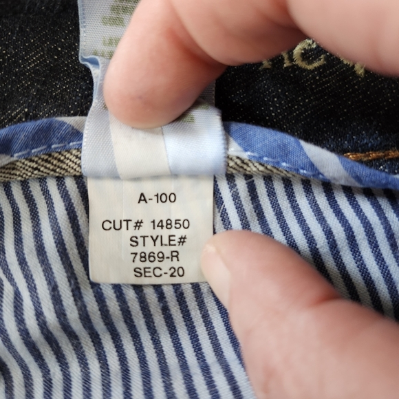 American Eagle Artist Flared Blue Jeans. Sz. 2 - Picture 5 of 11